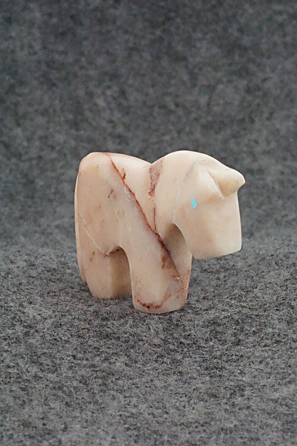 Horse Zuni Fetish Carving - Bernard Laiwakete