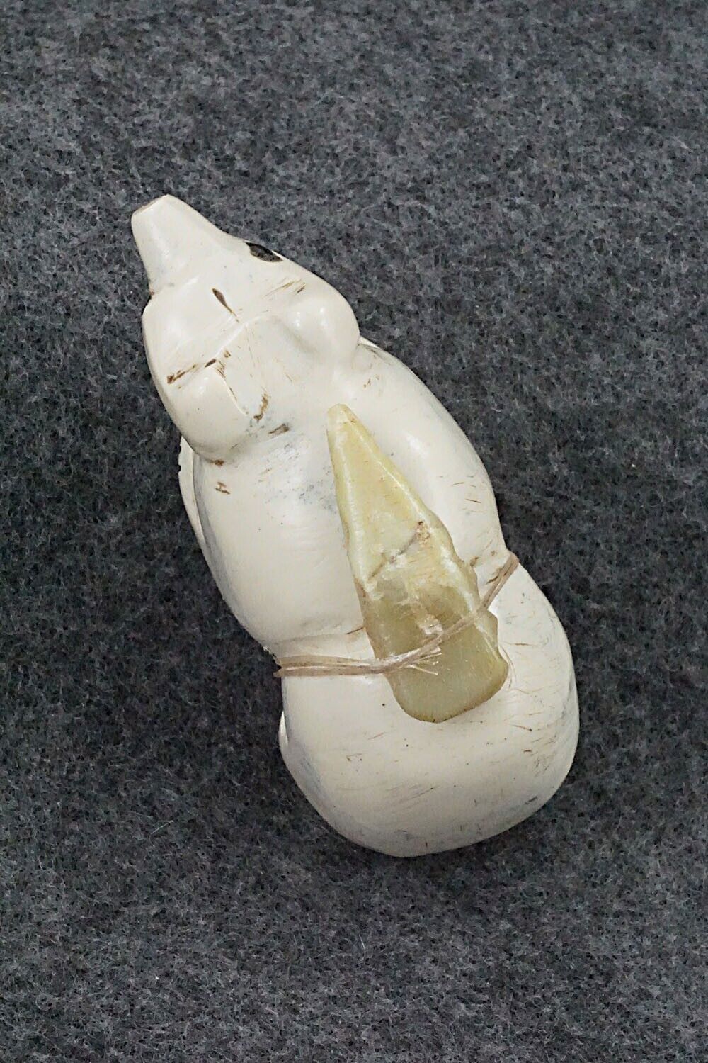Bear Zuni Fetish Carving - Justin Red Elk
