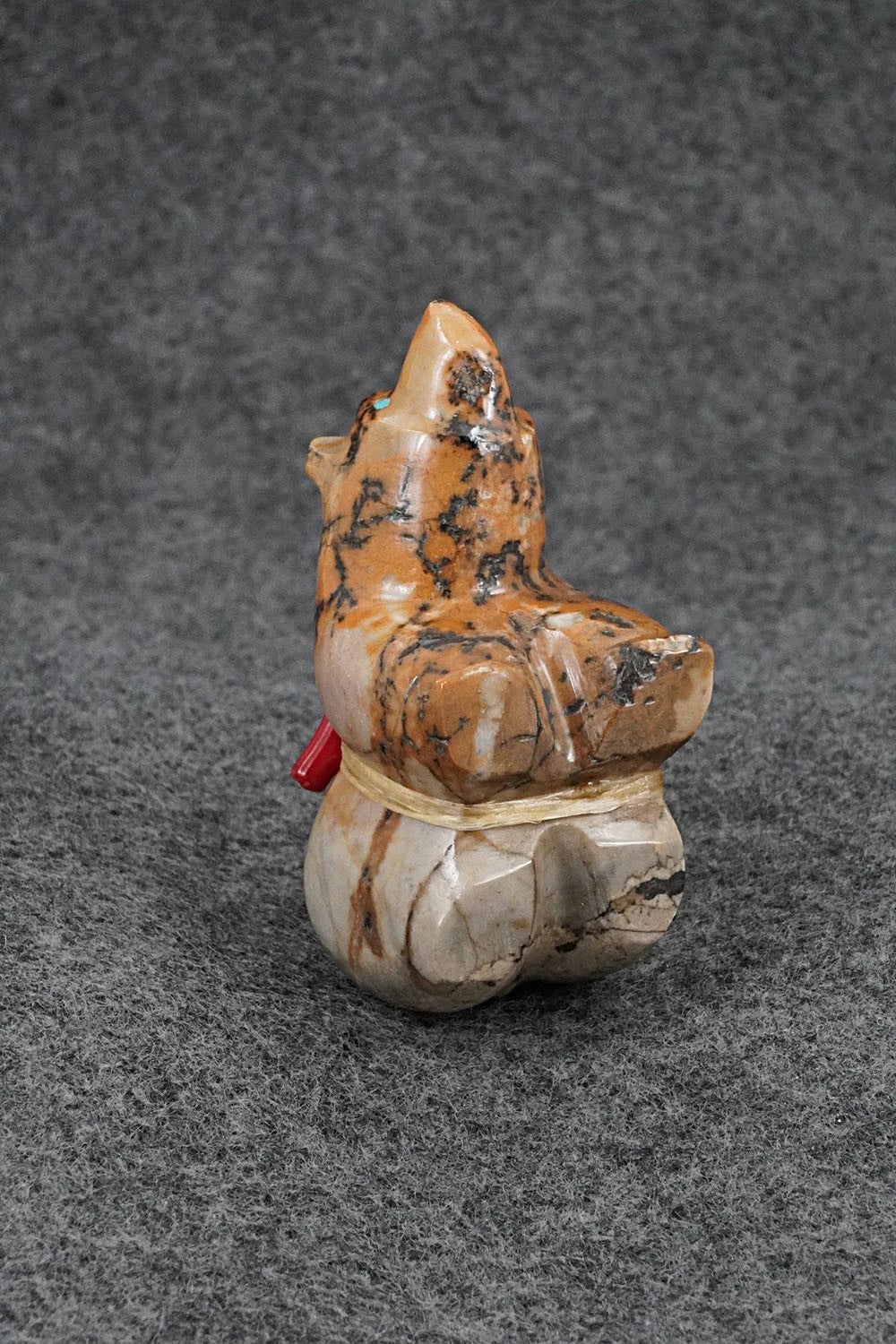 Bear Zuni Fetish Carving - Farlan & Paulette Quam