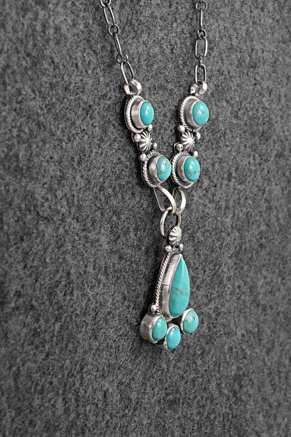 Turquoise & Sterling Silver Necklace - Verley Betone