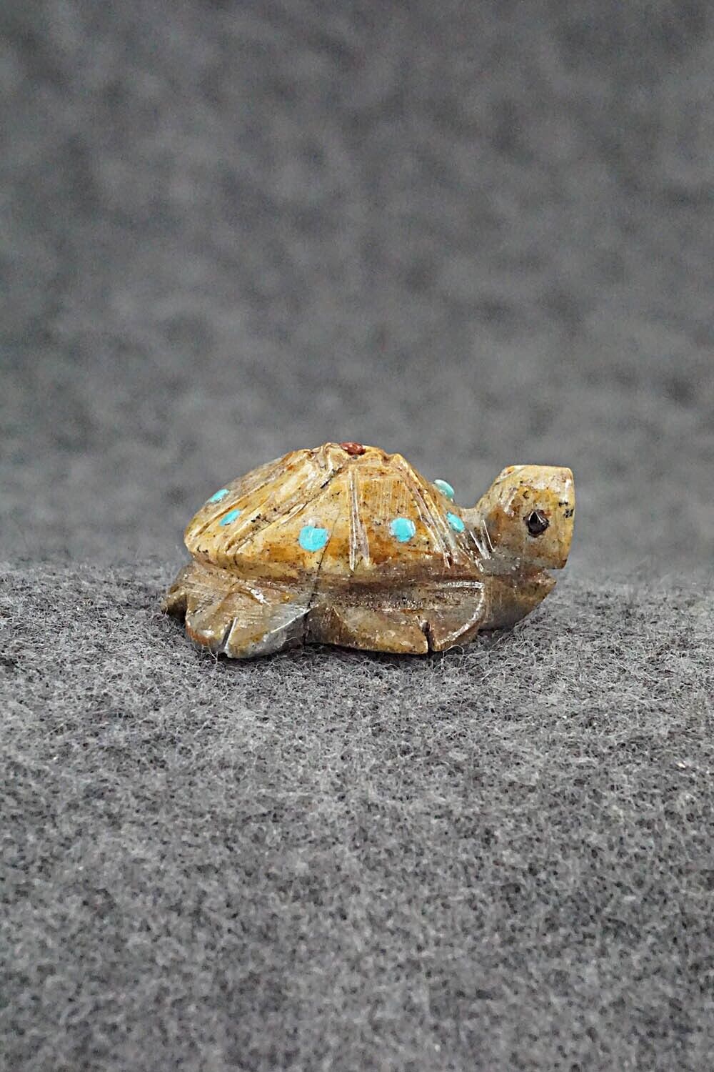 Turtle Zuni Fetish Carving - Carl Etsate