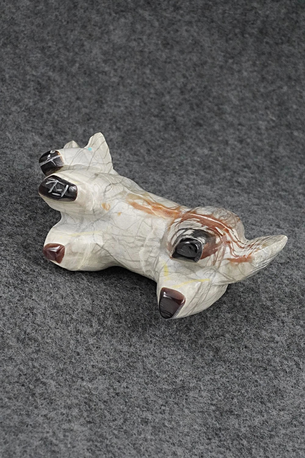 Horse Zuni Fetish Carving - Freddie Leekya