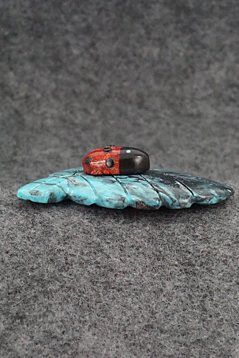 Ladybug on a Leaf Zuni Fetish Carving - Reynold Lunasee
