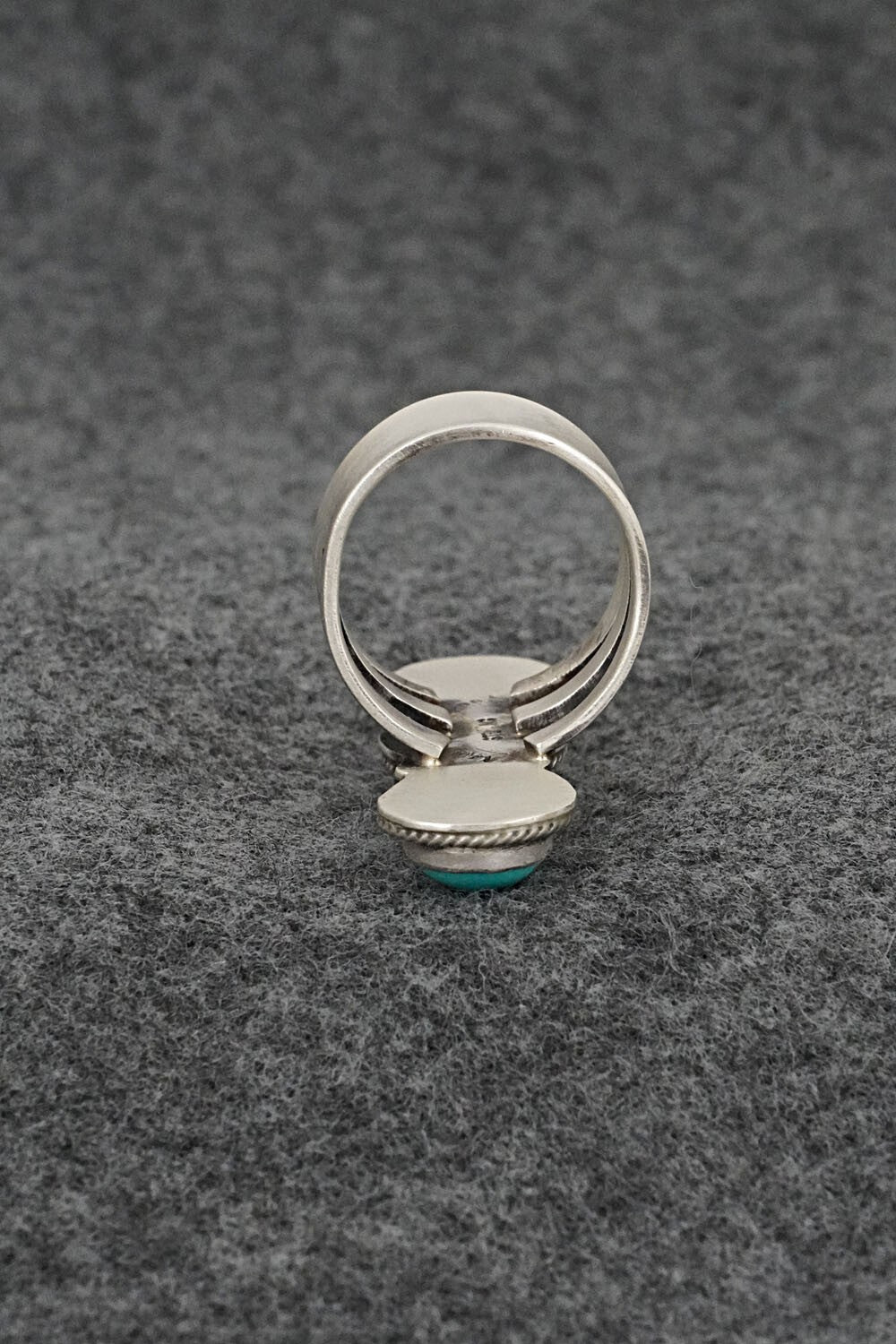 Turquoise & Sterling Silver Ring - Kathleen Livingston - Size 7.5