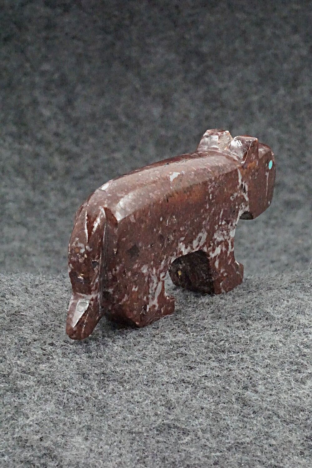 Mountain Lion Zuni Fetish Carving - Bryan Laiwakete