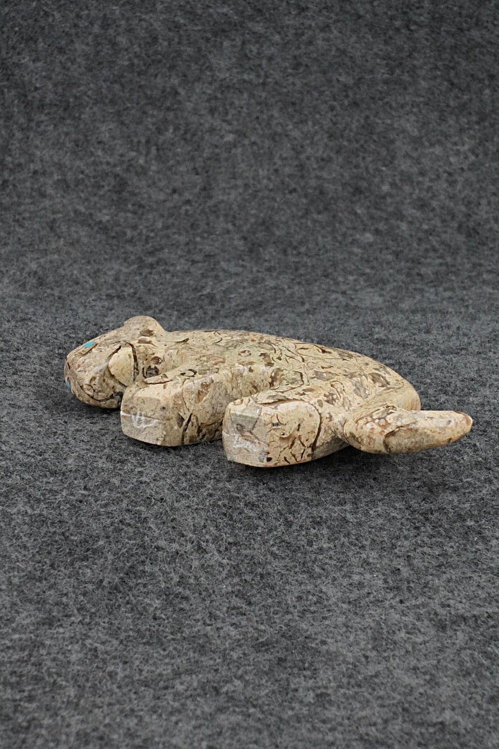 Mountain Lion Zuni Fetish Carving - Kenric Laiwakete