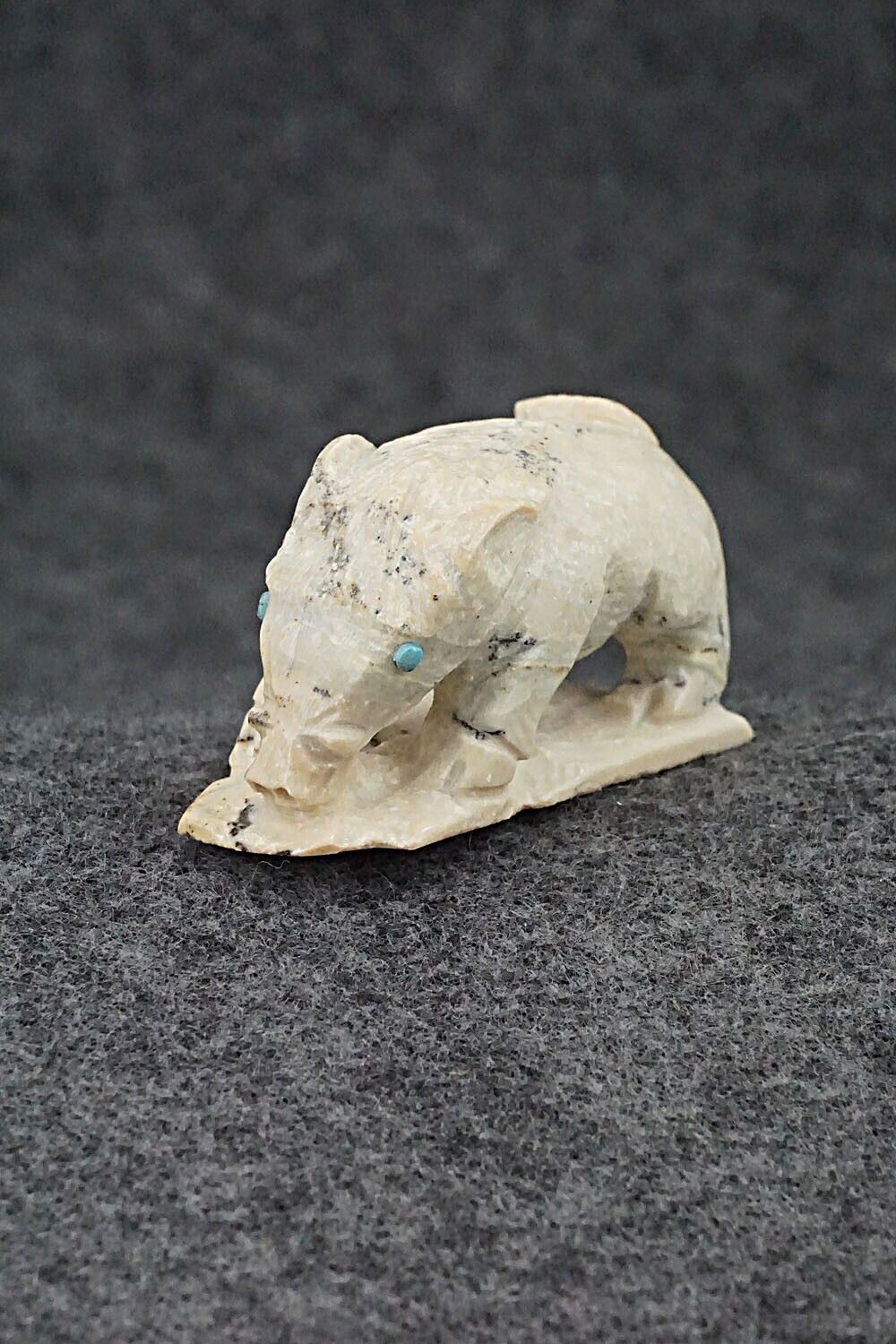 Boar Zuni Fetish Carving - Derrick Kaamasee