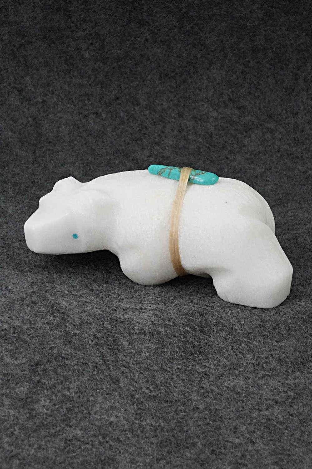 Bear Zuni Fetish Carving - Herb Halate