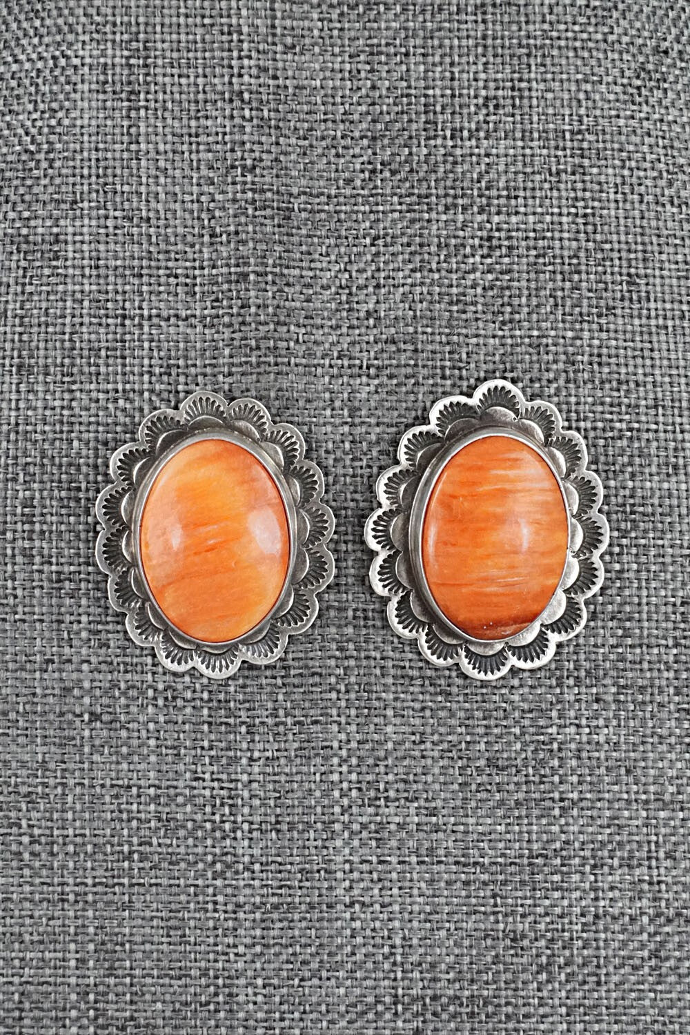 Spiny Oyster & Sterling Silver Squash Blossom Set - Mark Yazzie