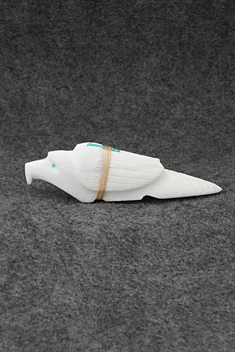 Eagle Zuni Fetish Carving - Herb Halate