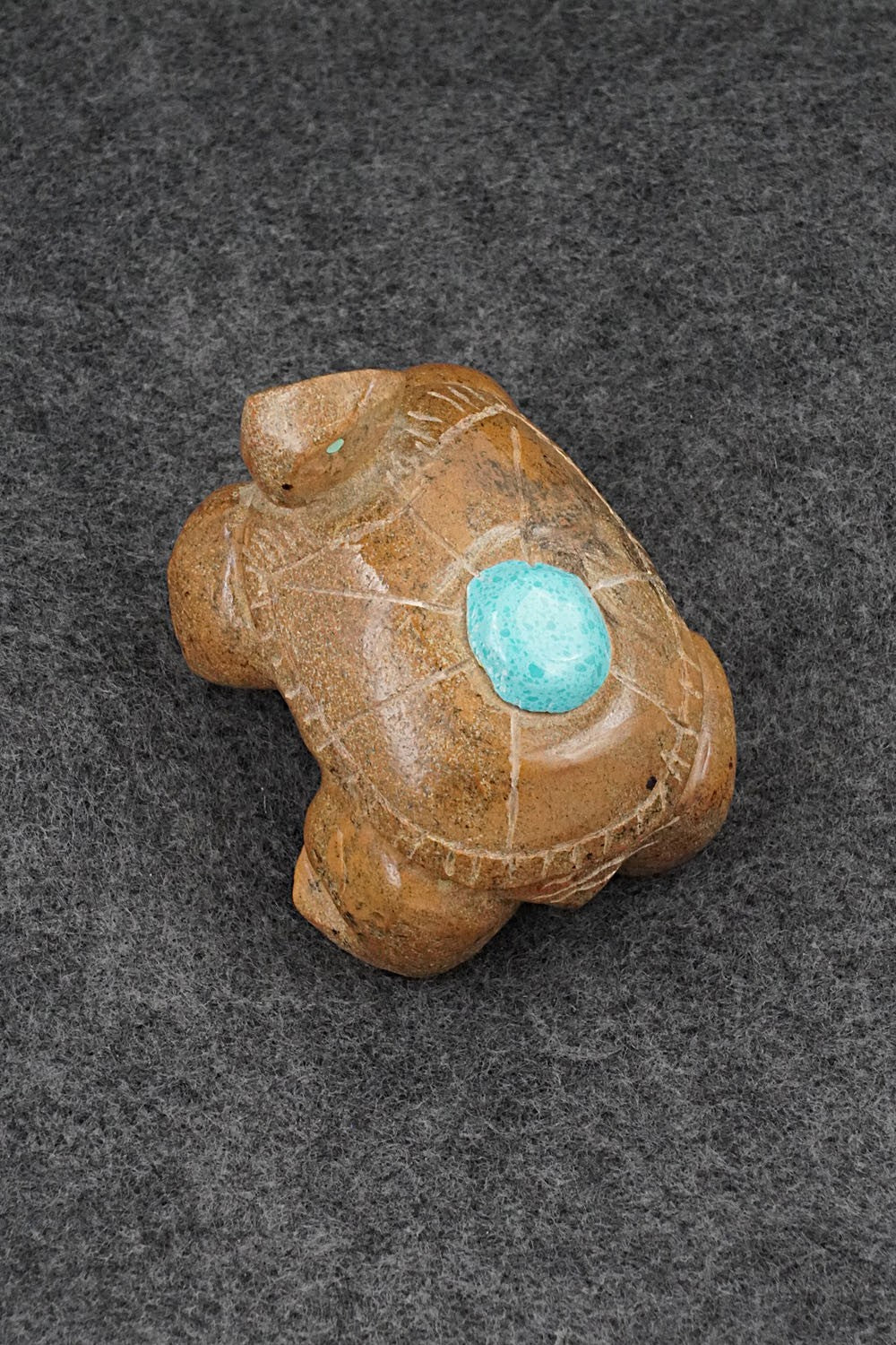 Turtle Zuni Fetish Carving - Freddie Leekya