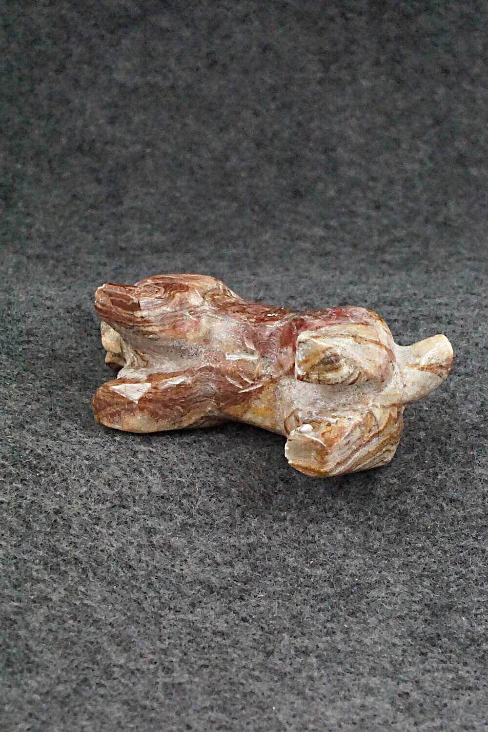 Bobcat Zuni Fetish Carving - Freddie Leekya