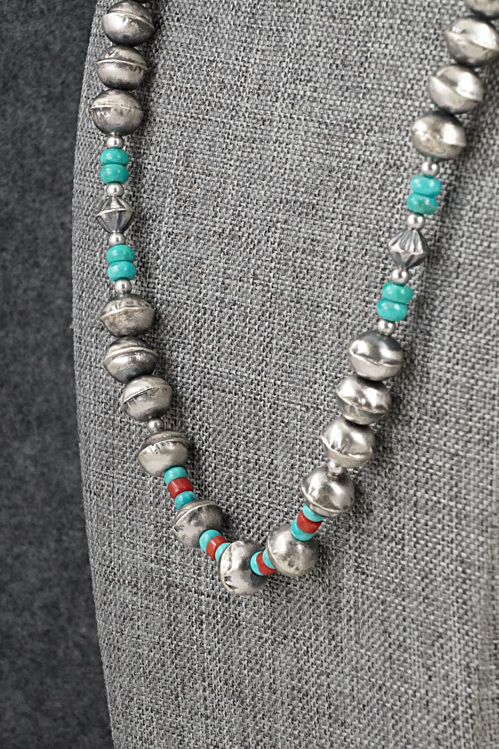 Multi-Stone & Sterling Silver Navajo Pearl Necklace 20" - Vintage