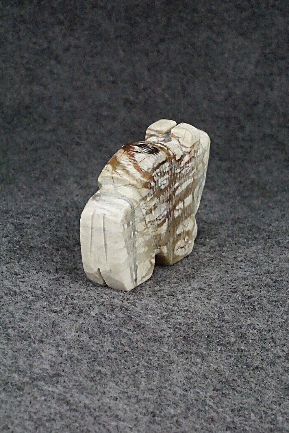 Buffalo Zuni Fetish Carving - Danny Lonjose