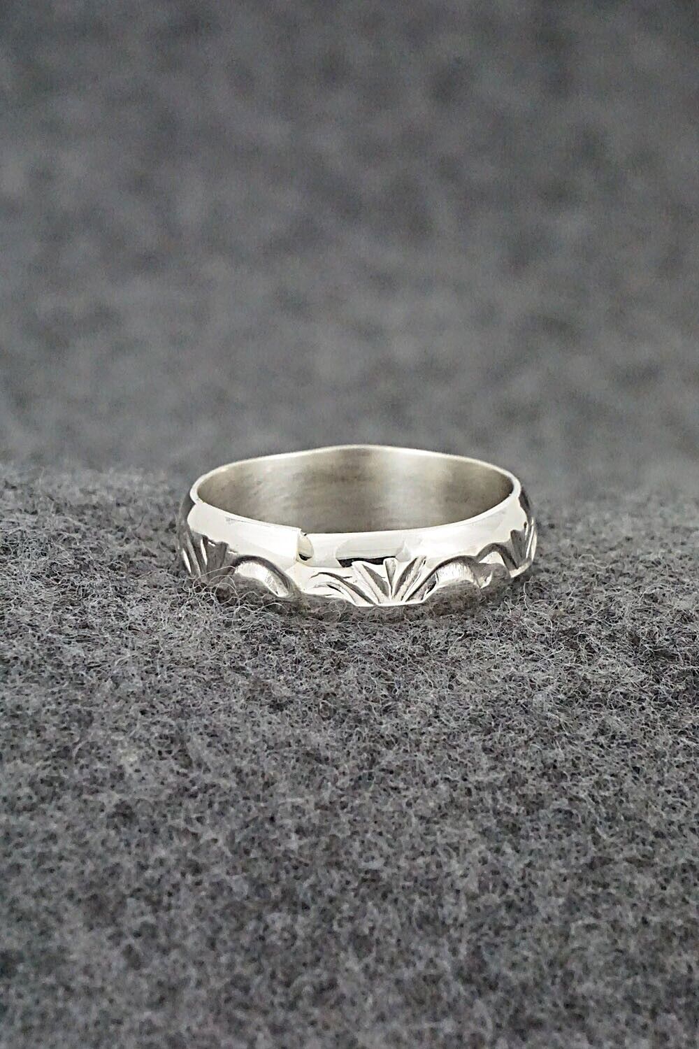 Sterling Silver Ring - Elaine Tahe - Size 9