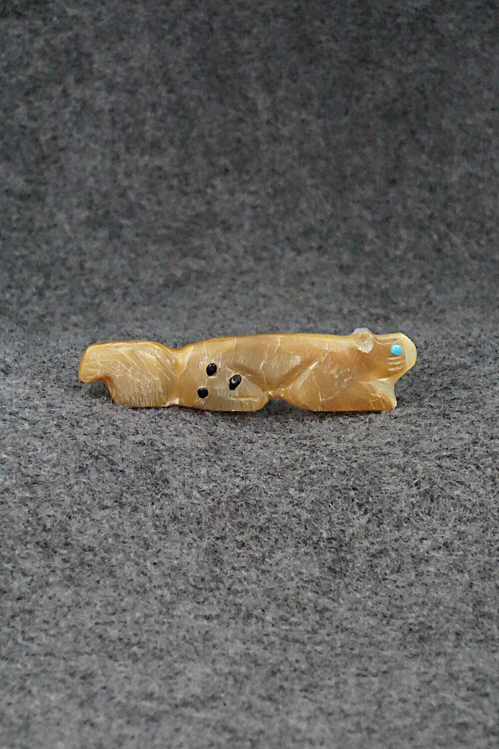 Squirrel Zuni Fetish Carving - Danette Laate