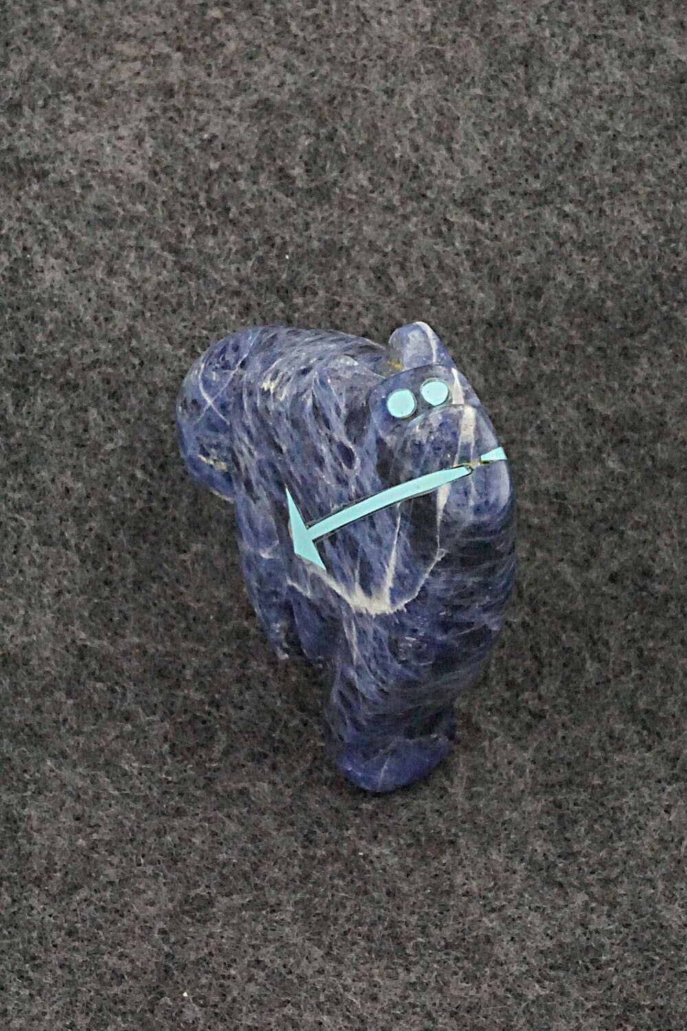 Wolf Zuni Fetish Carving - Bernard Laiwakete
