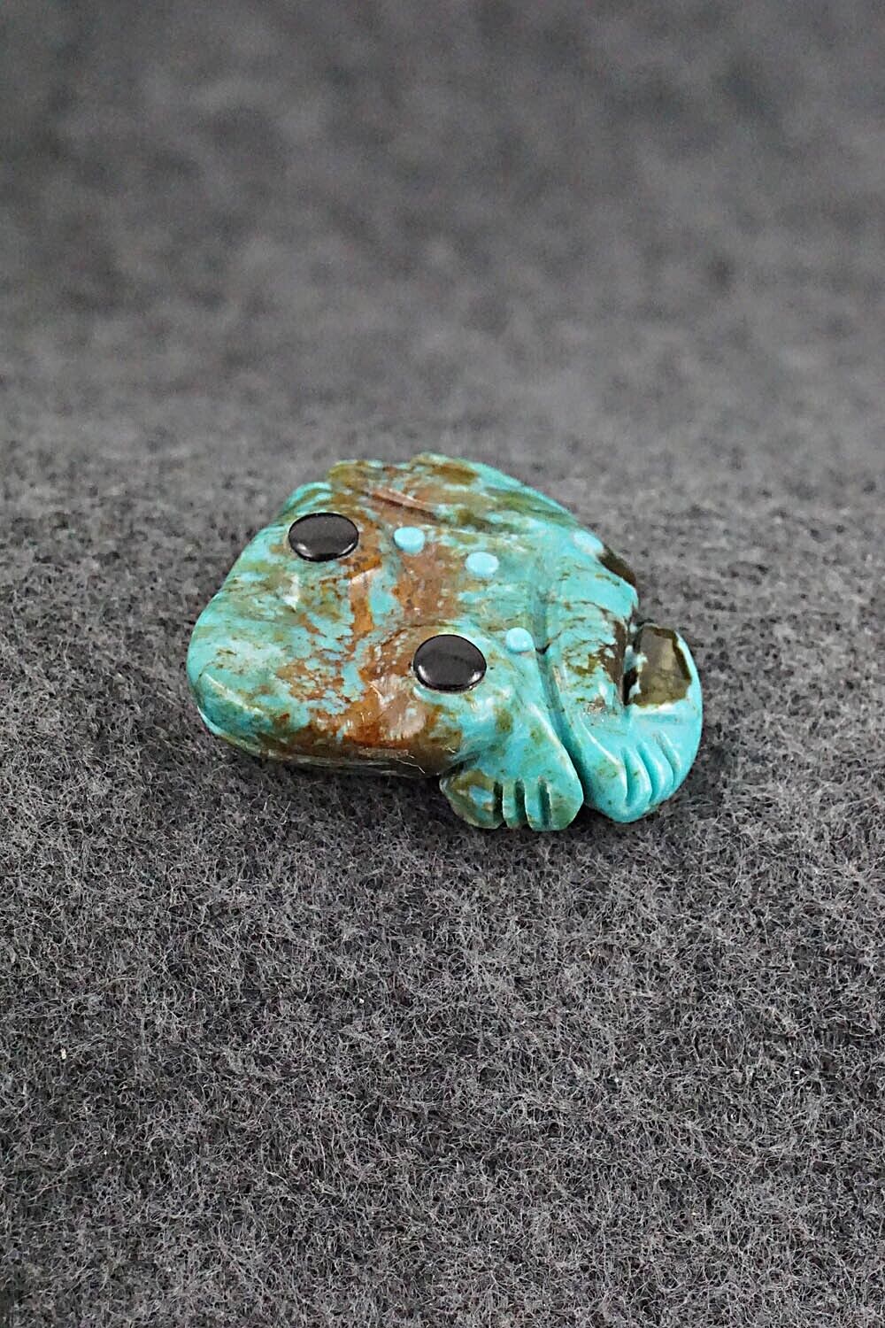 Frog Zuni Fetish Carving - Reynold Lunasee