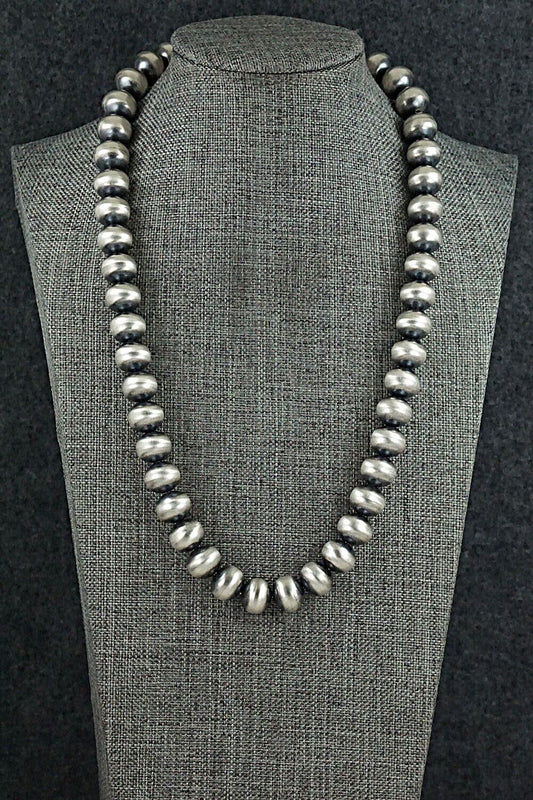 Sterling Silver Navajo Pearl Necklace 20" - Bryannen Halwood