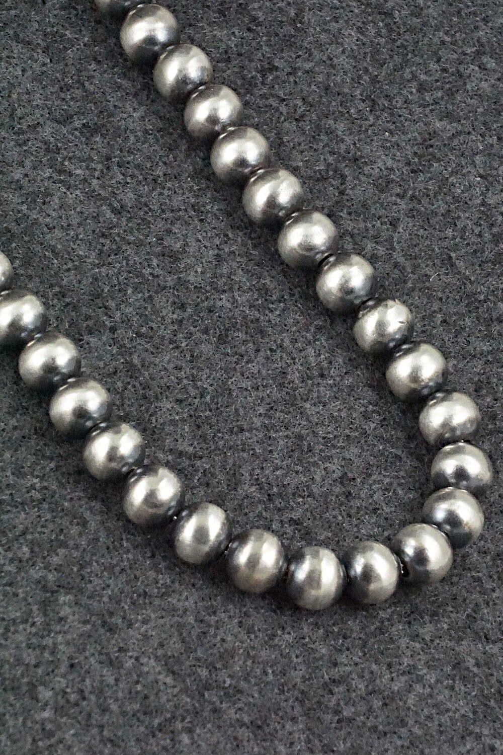 Sterling Silver Navajo Pearl Necklace 18" - Bryannen Halwood