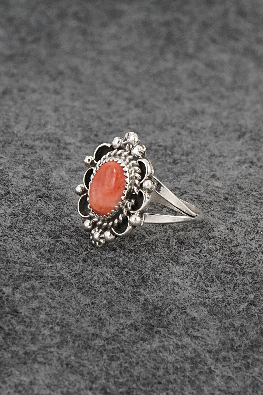 Spiny Oyster & Sterling Silver Ring - Frieda Martinez - Size 6.5