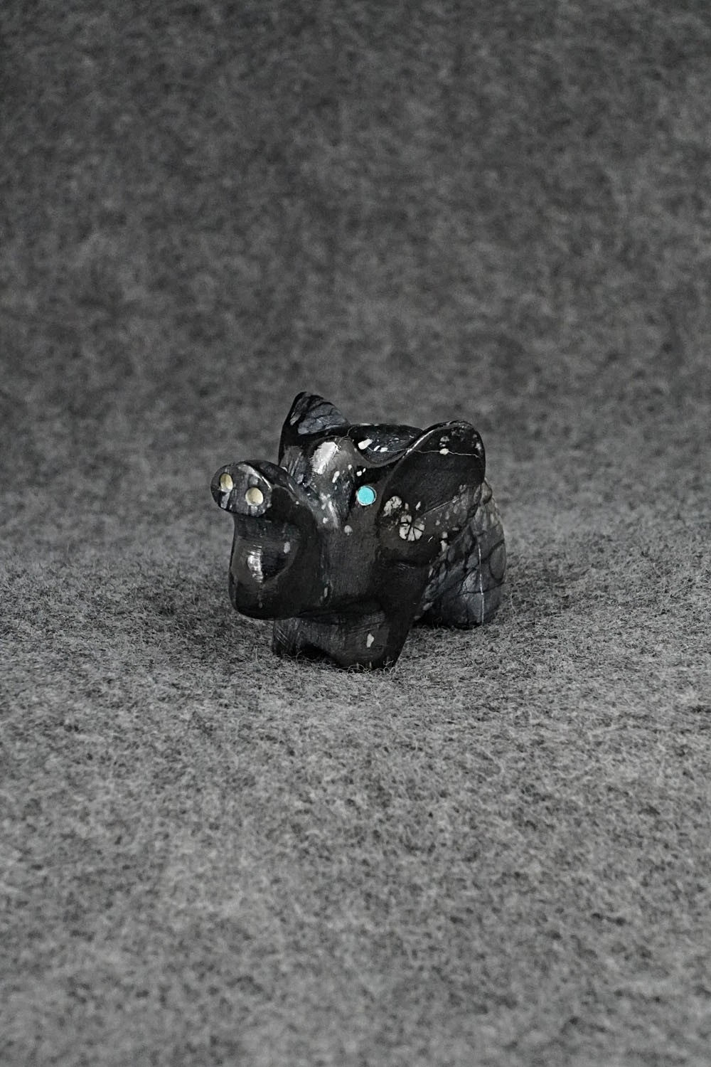 Elephant Zuni Fetish Carving - Calvert Bowanie