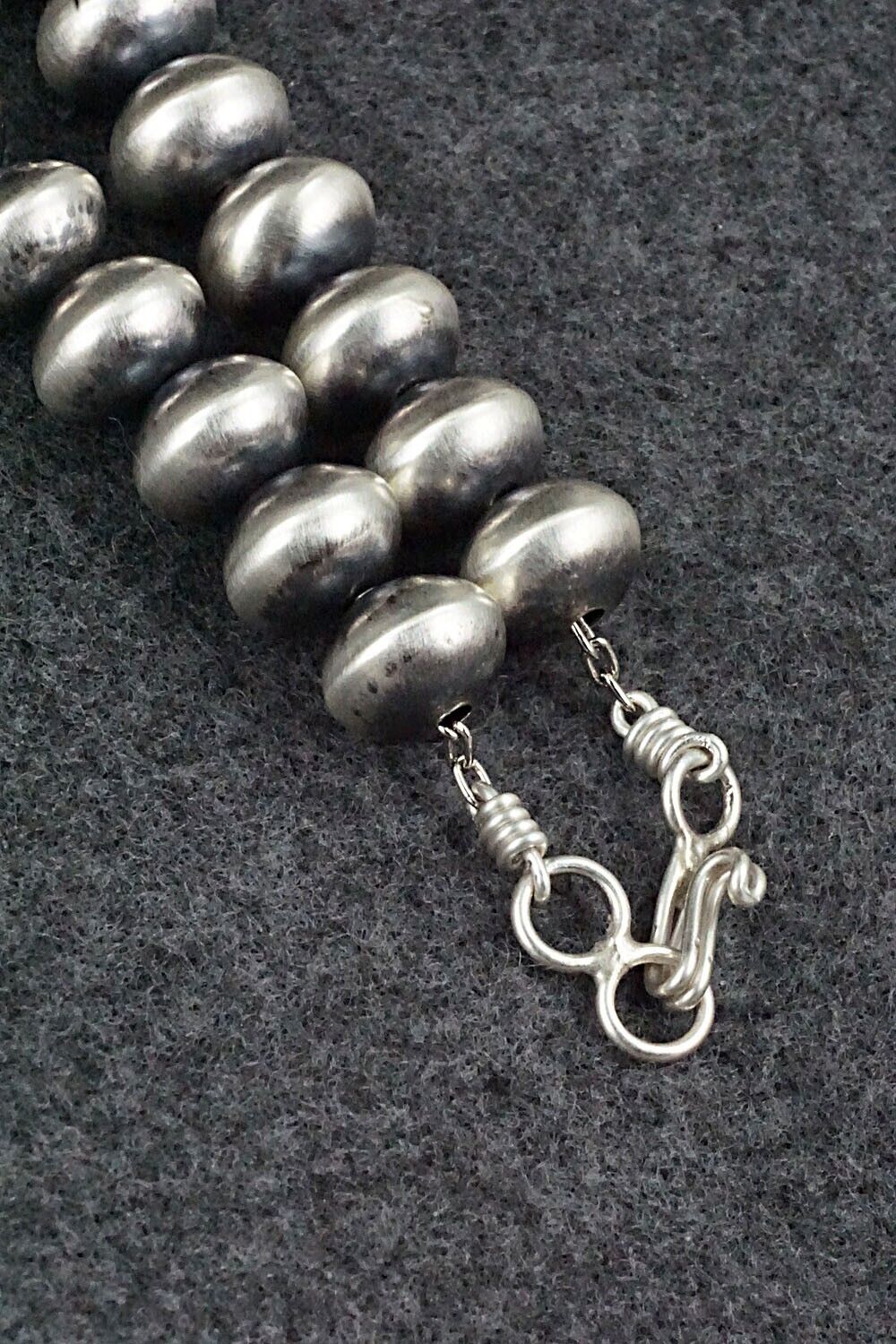 Sterling Silver Navajo Pearl Necklace 20" - Bryannen Halwood