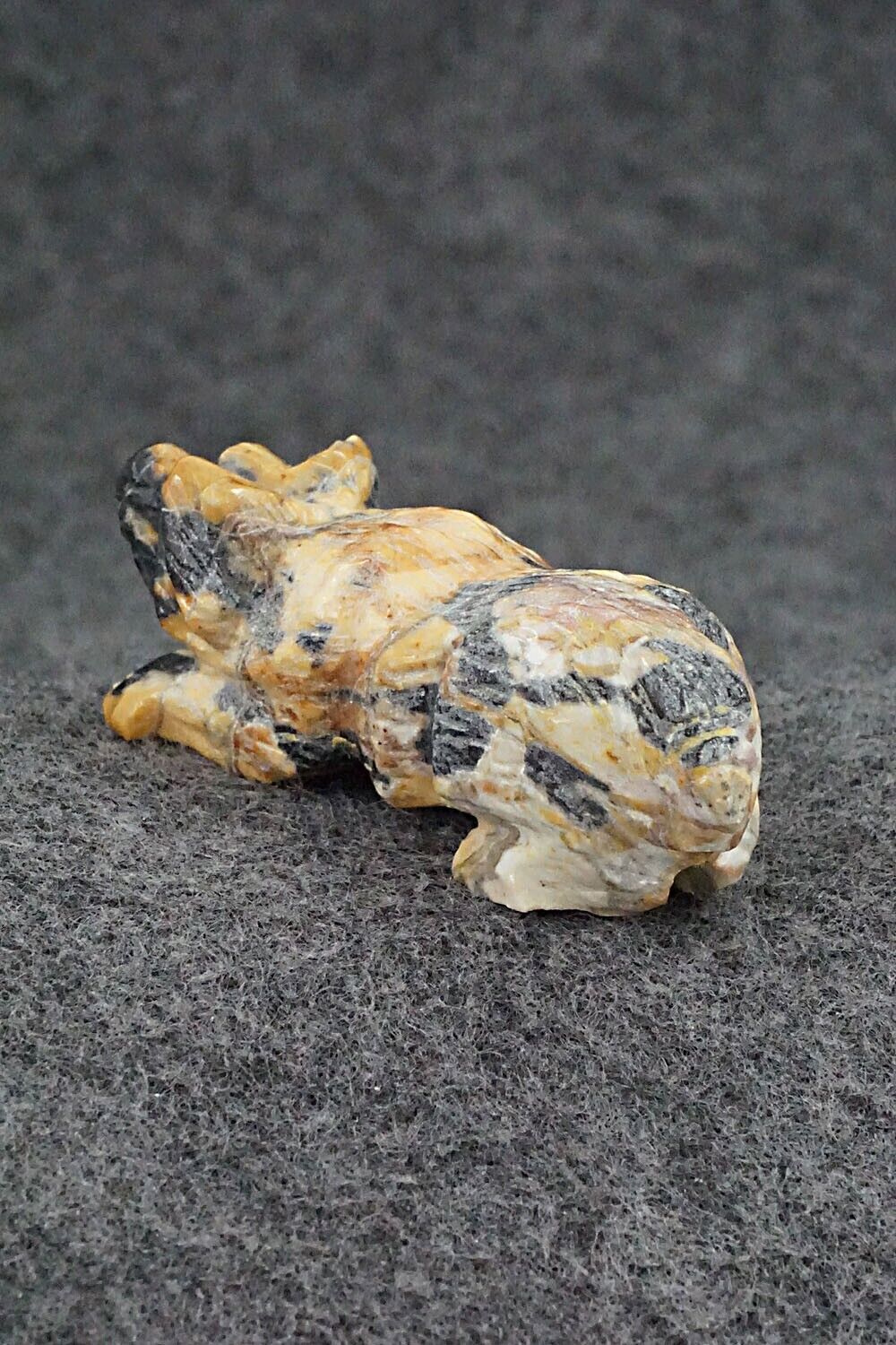 Wolf Zuni Fetish Carving - Tony Mackel