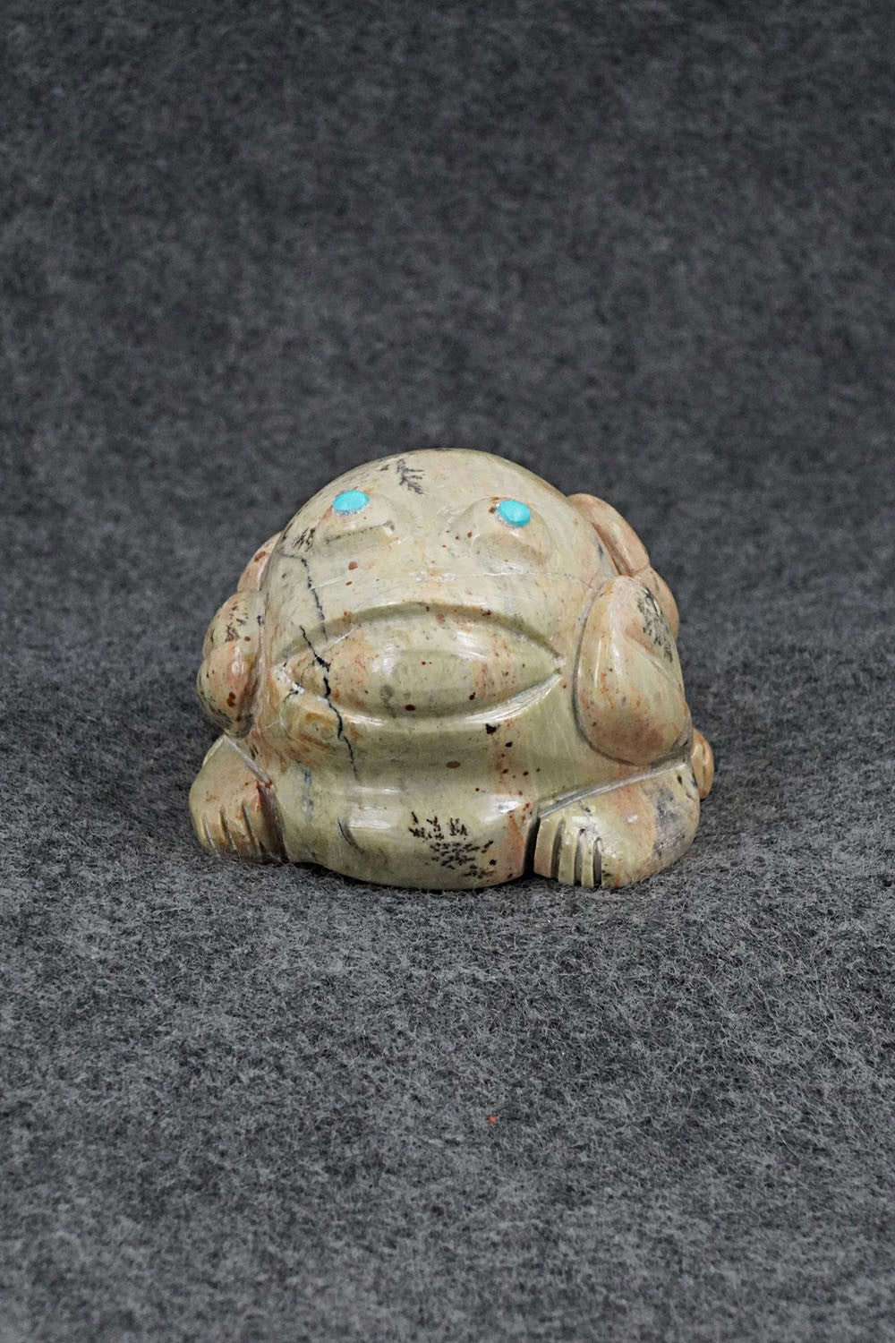 Frog Zuni Fetish Carving - Garrick Weeka