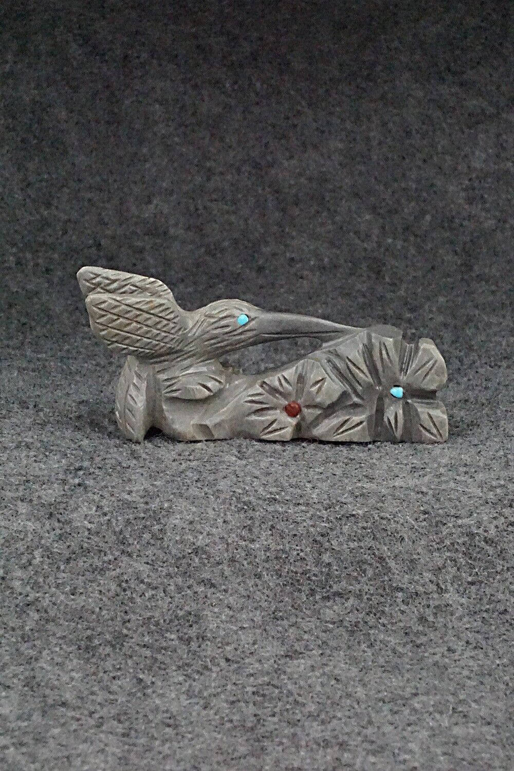 Hummingbird Zuni Fetish Carving - Cody Cheama