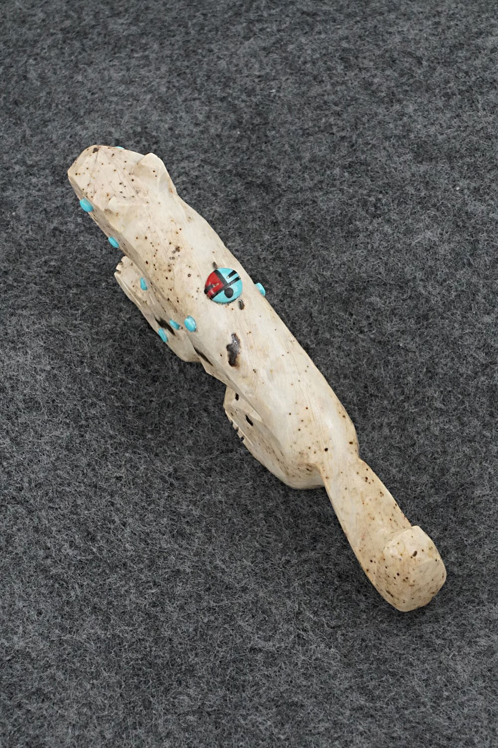 Mountain Lion Zuni Fetish Carving - Danette Laate