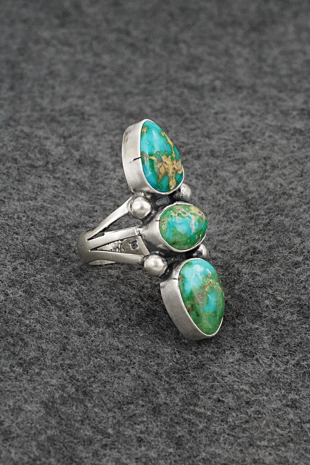 Turquoise & Sterling Silver Ring - Bobby Johnson - Size 7.5