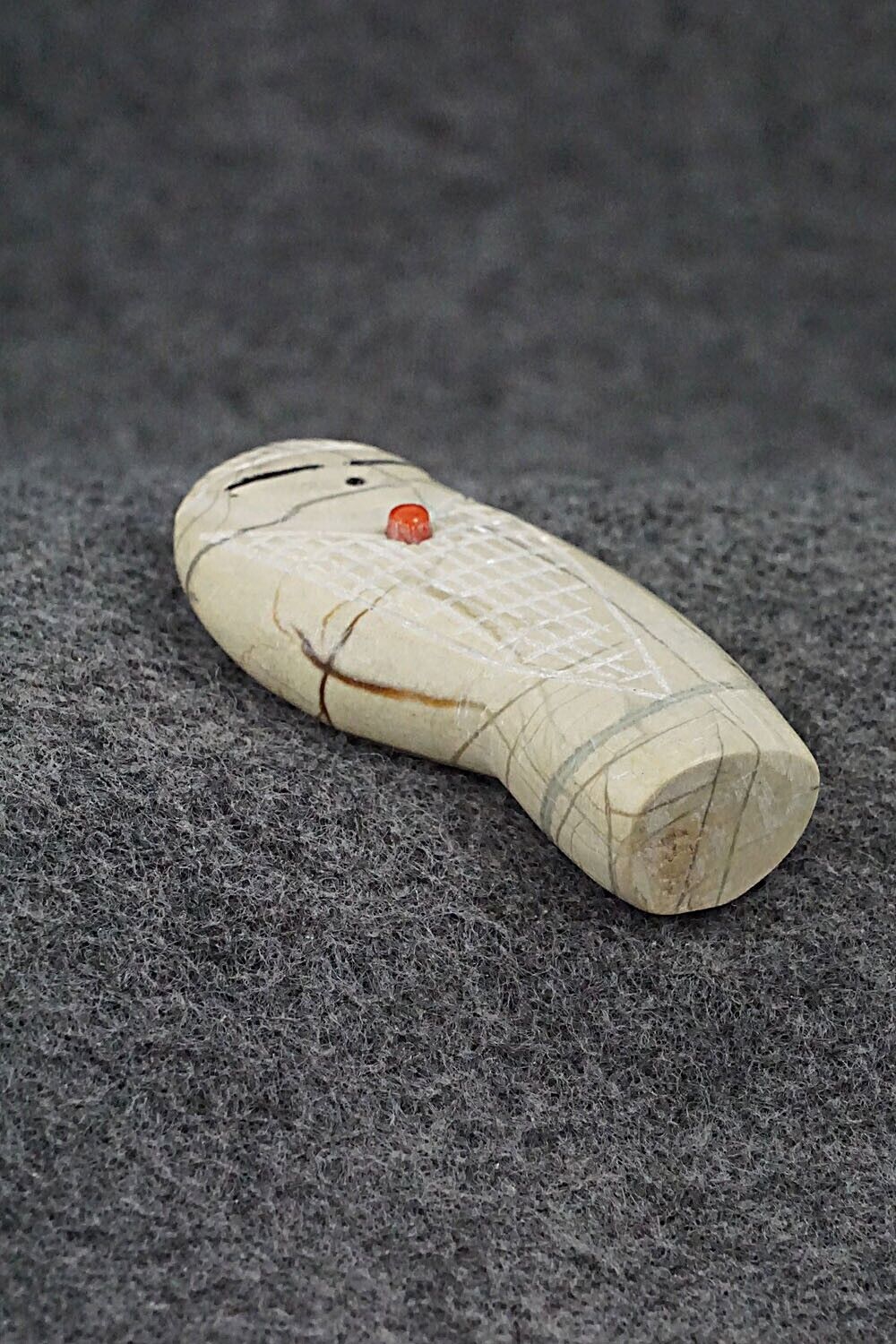 Corn Maiden Zuni Fetish Carving - Daniel Chattin