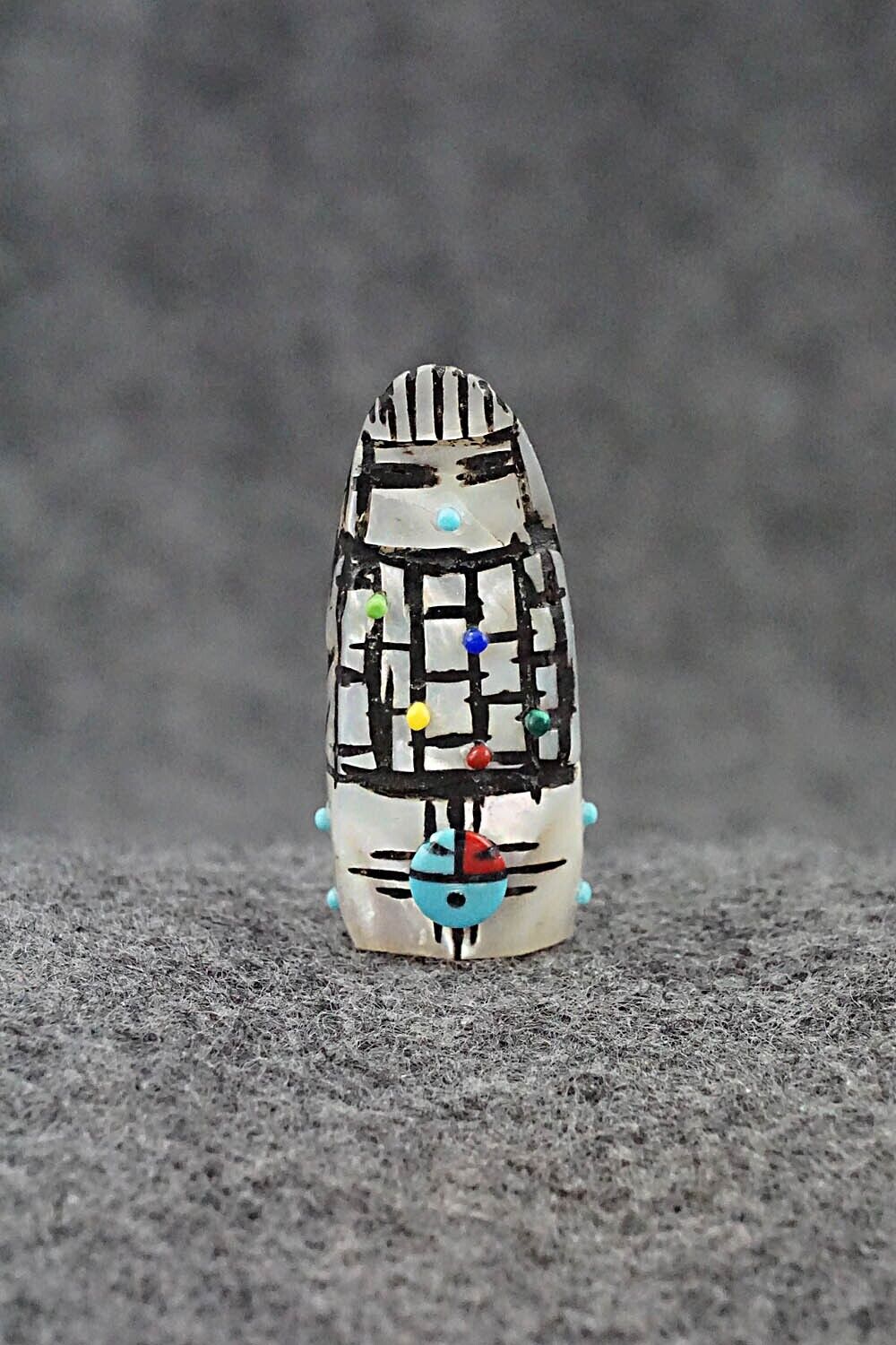 Corn Maiden Zuni Fetish Carving - Jared Amesoli
