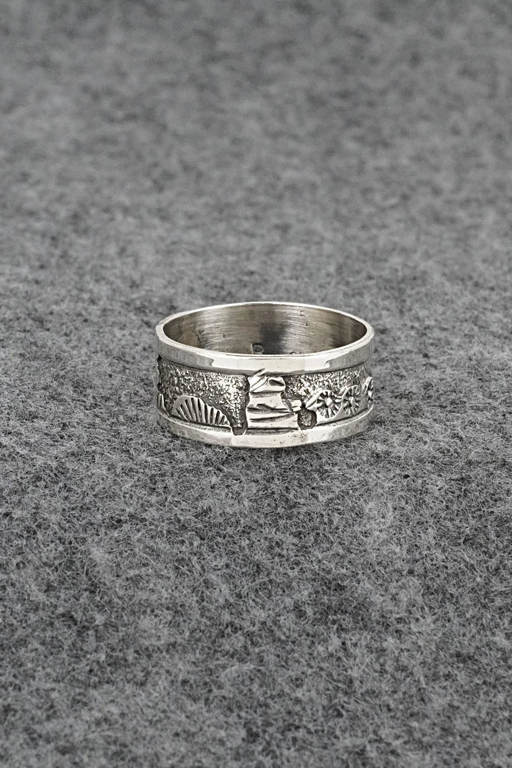 Sterling Silver Ring - Elaine Becenti - Size 11
