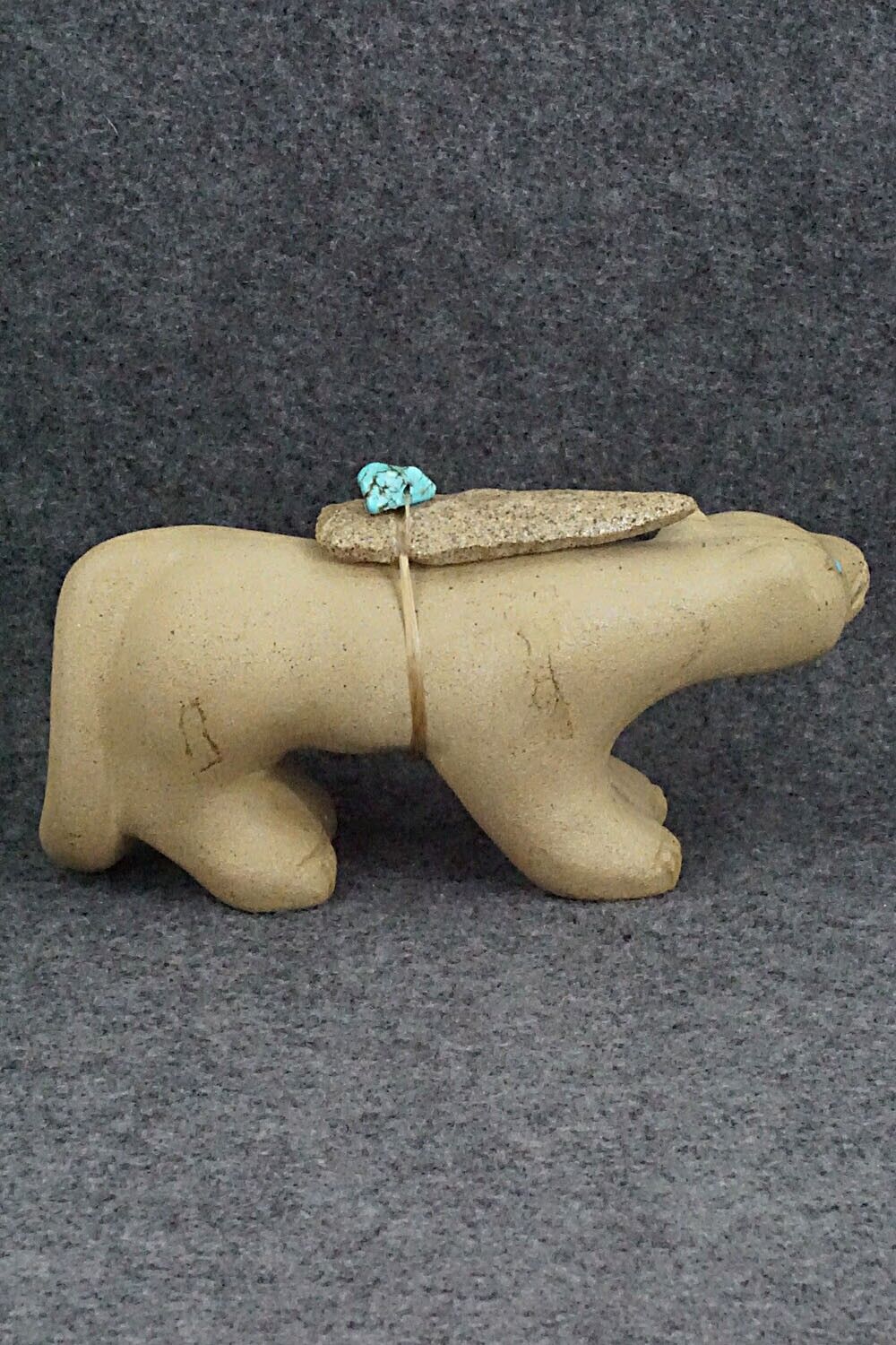 Mountain Lion Zuni Fetish Carving - Darrell Westika