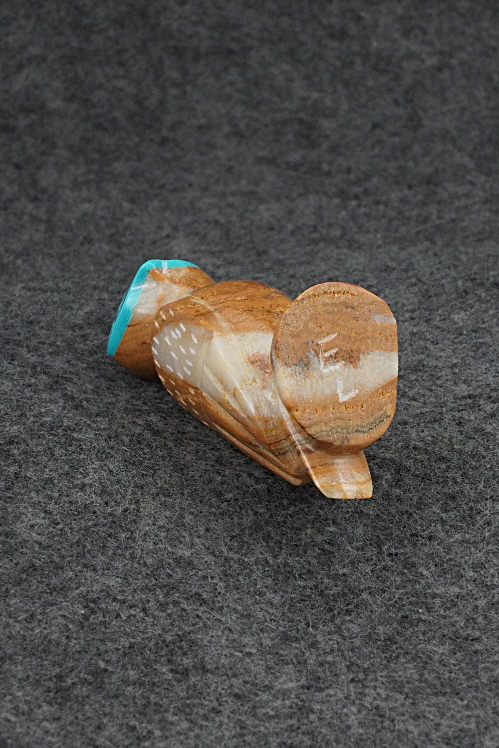 Owl Zuni Fetish Carving - Enrike Leekya