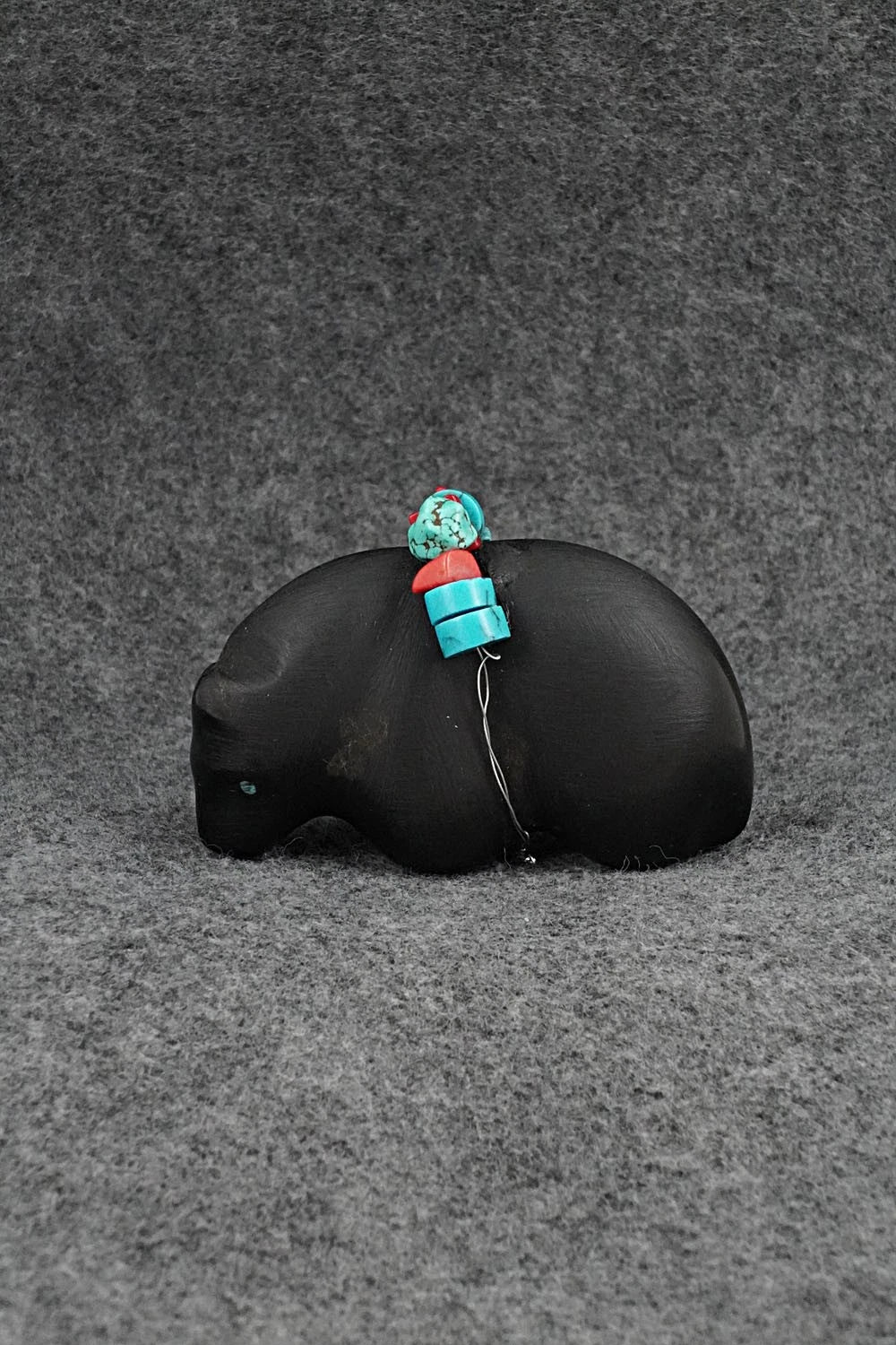 Bear Zuni Fetish Carving - Braden Peynesta