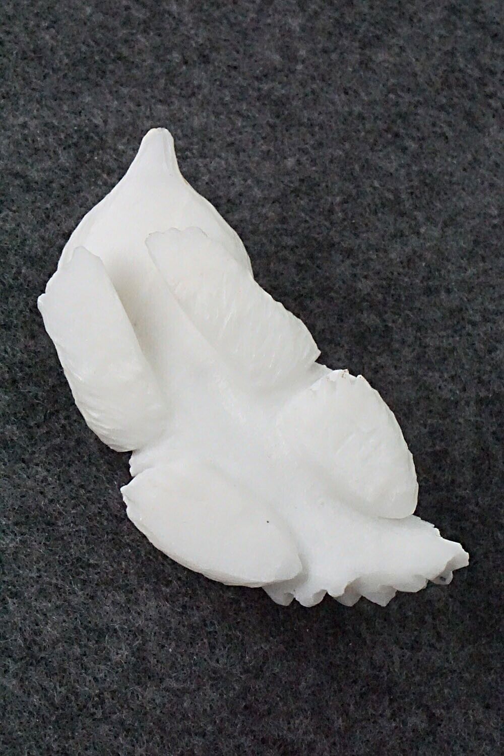 Porcupine Zuni Fetish Carving - Jonas Hustito