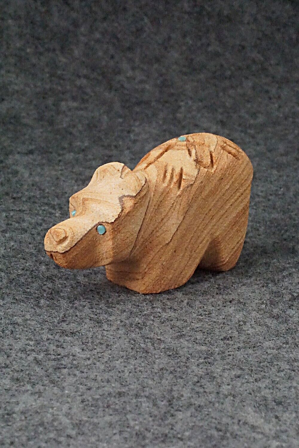 Bear Zuni Fetish Carving - Brandon Phillips