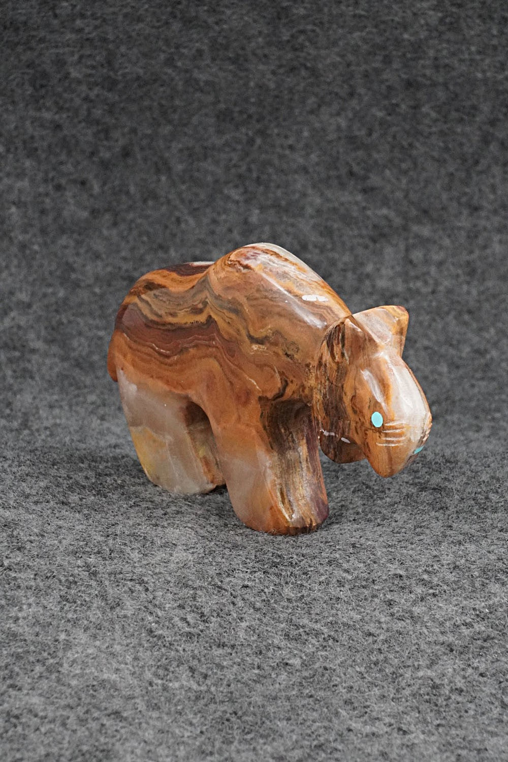 Bobcat Zuni Fetish Carving - Kenric Laiwakete