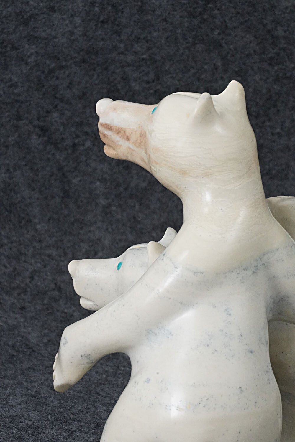Bears Zuni Fetish Carving - Albert Eustace Sr.