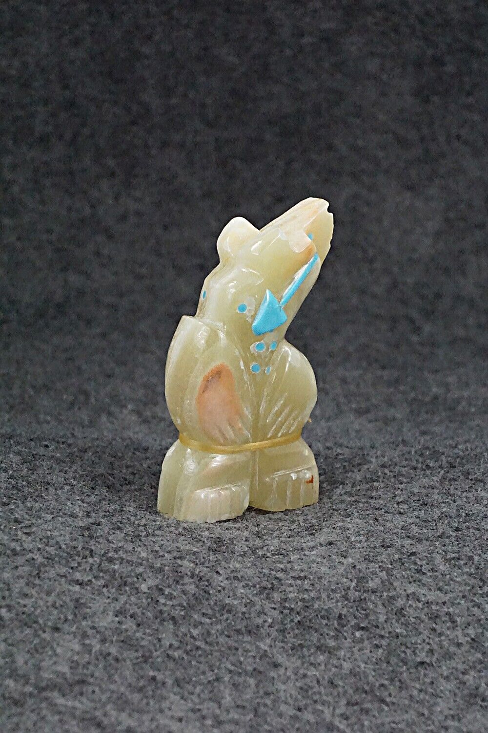 Bear Zuni Fetish Carving - Bennie Bacy