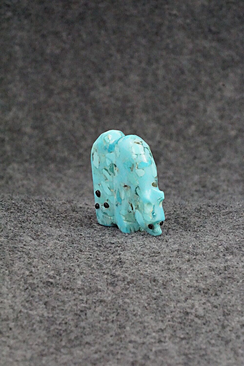 Bear Zuni Fetish Carving - Danette Laate