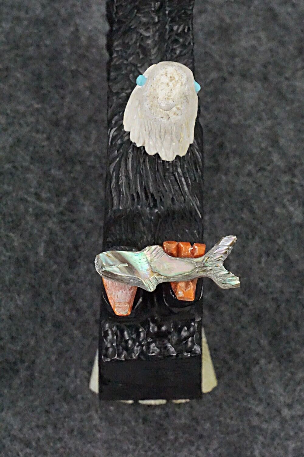 Bald Eagle w/Fish Zuni Fetish Carving - Mike Tucson