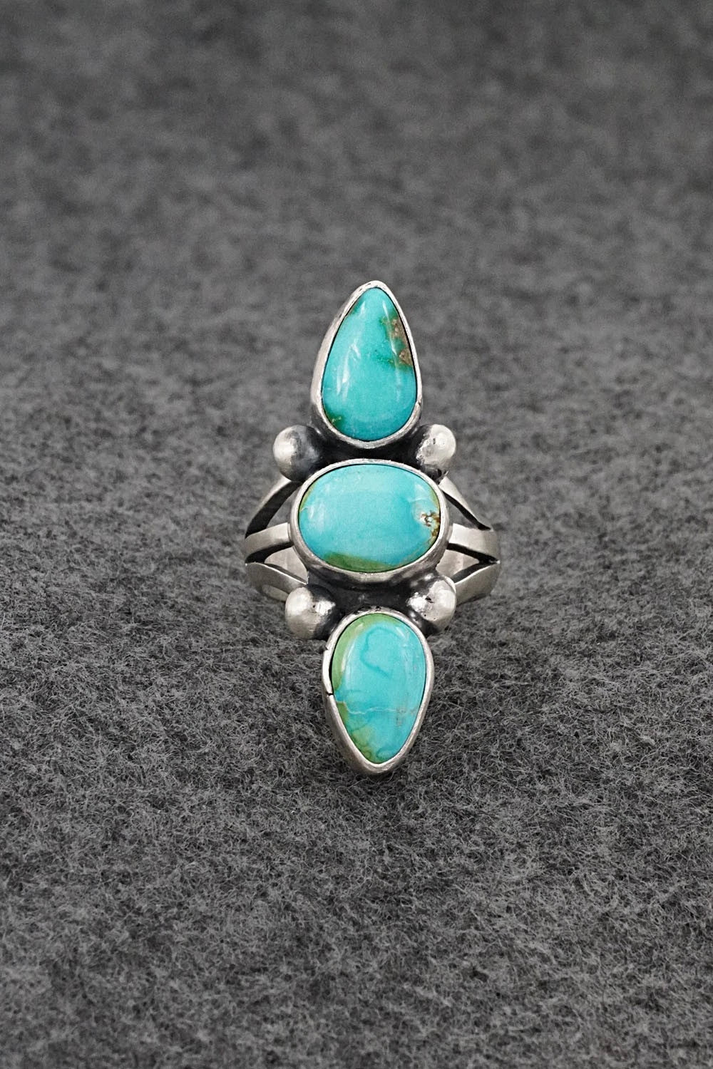 Turquoise & Sterling Silver Ring - Bobby Johnson - Size 7