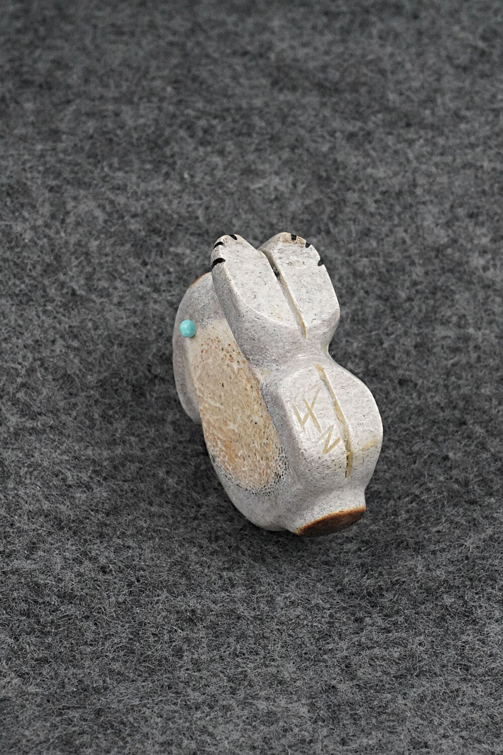 Rabbit Zuni Fetish Carving - Claudia Peina