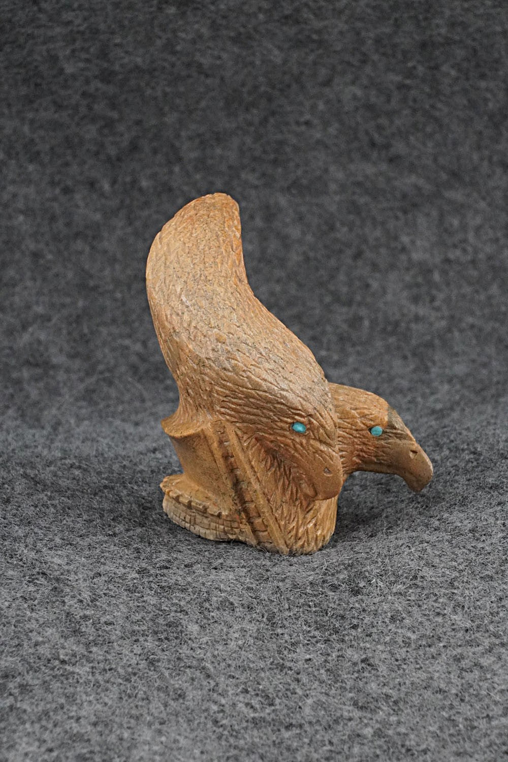 Eagle Zuni Fetish Carving - Lance Cheama