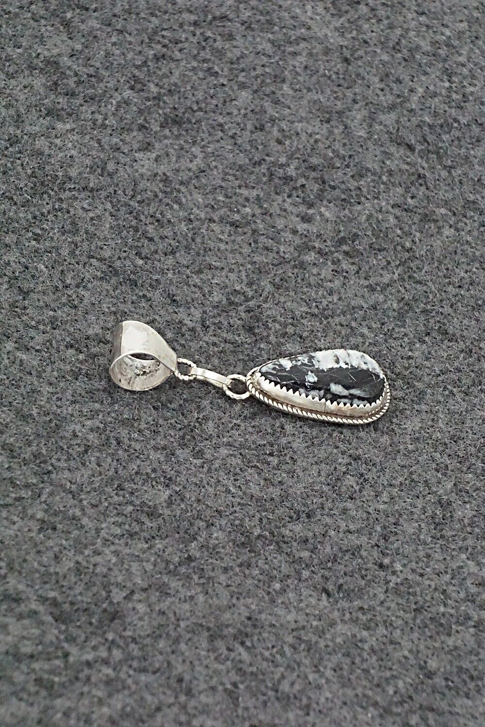 White Buffalo & Sterling Silver Pendant - Ernest Hawthorne