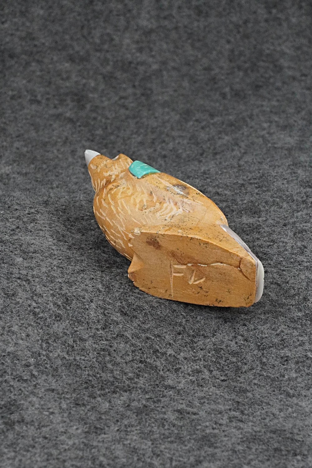 Bird Zuni Fetish Carving - Freddie Leekya
